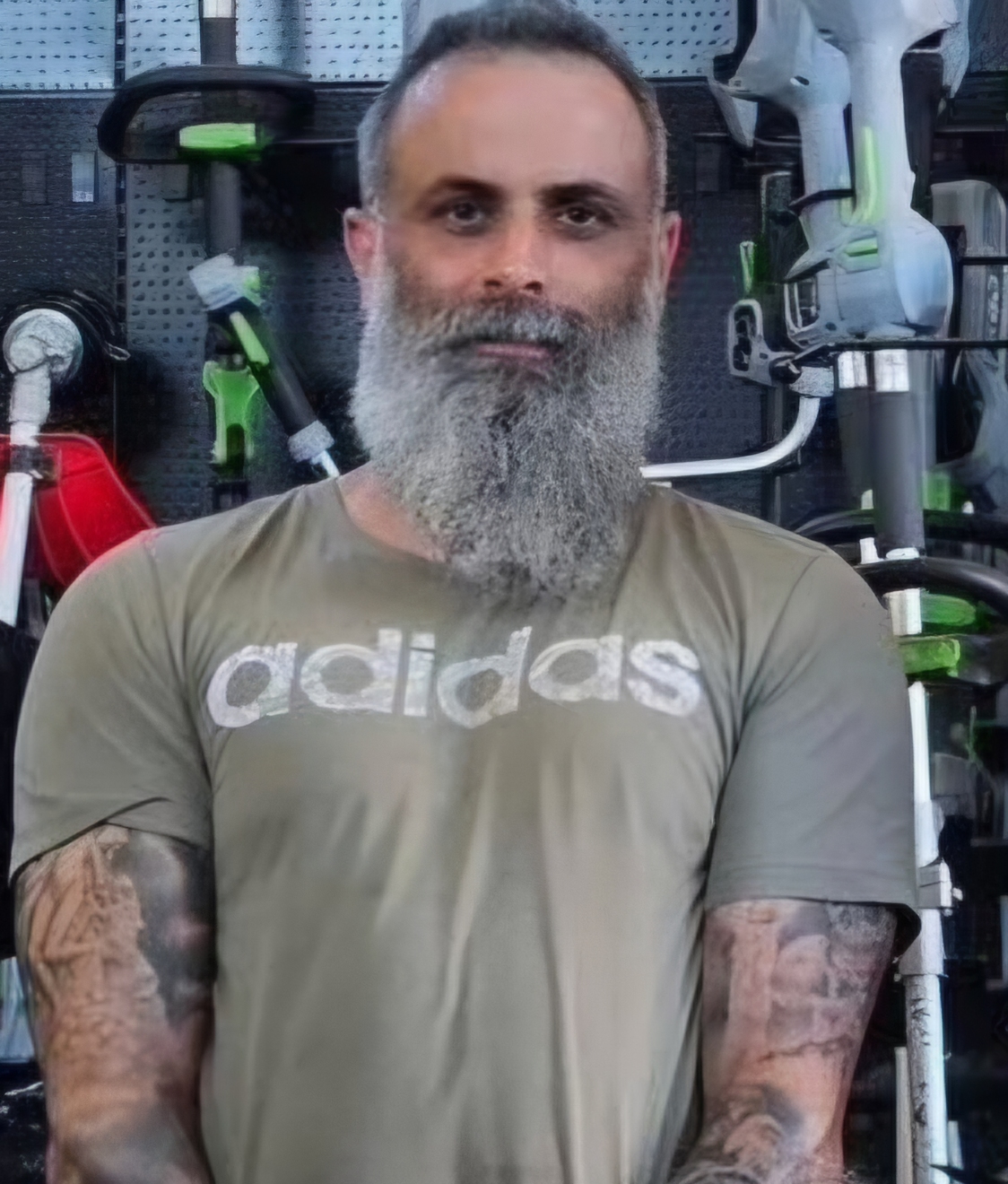 Ο άνθρωπος για όλες τις δουλειές